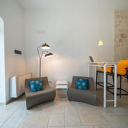 Private Pool & Parking Donna Lina Villa Conversano Buitenkant foto