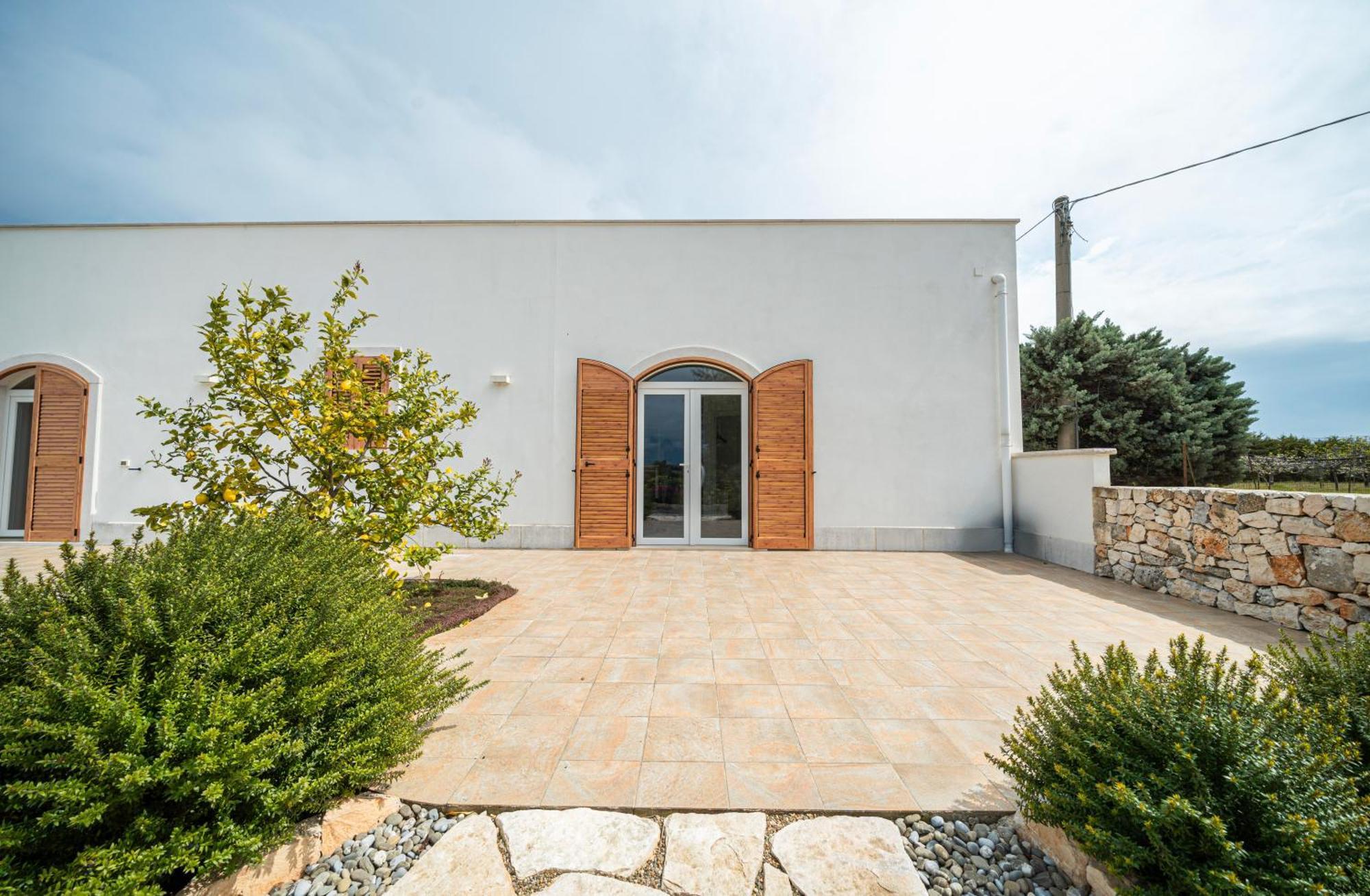 Private Pool & Parking Donna Lina Villa Conversano Buitenkant foto
