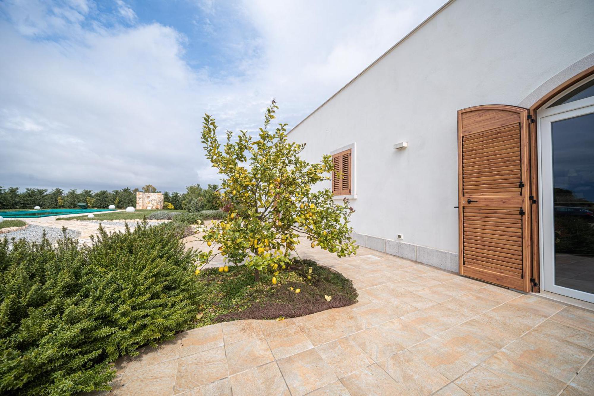 Private Pool & Parking Donna Lina Villa Conversano Buitenkant foto